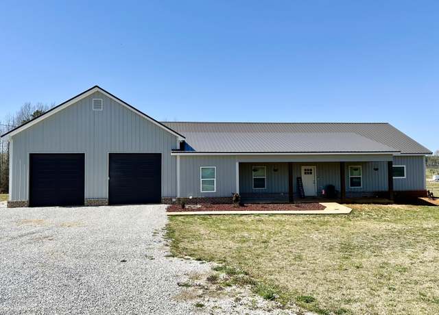 Property at 1004 Graham Ave, New Albany, MS 38652, 3 beds, 2 baths
