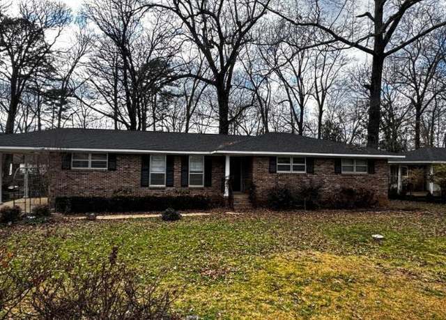 Property at 187 Lana St, Pontotoc, MS 38863, 3 beds, 2 baths