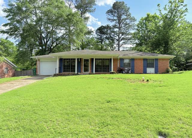 Property at 1521 W Bristow, Tupelo, MS 38801, 3 beds, 2 baths