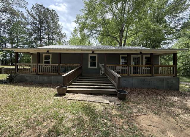 Property at 111 Grissom Ln, Saltillo, MS 38866, 3 beds, 2 baths