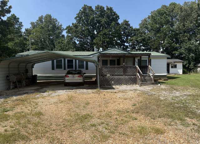 Property at 38 Doss Drive Dr, West Point, MS 39773, 3 beds, 2 baths