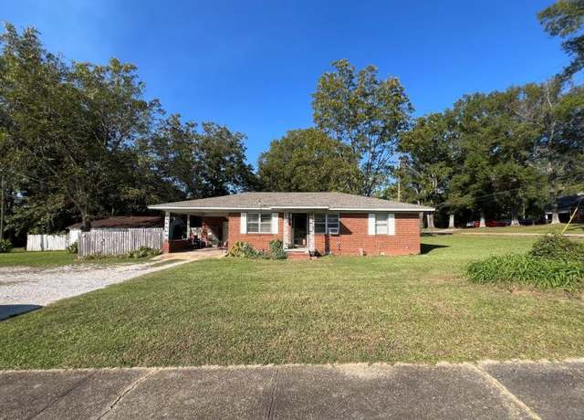 Property at 214/216 Clayton St, Baldwyn, MS 38824, 2 beds