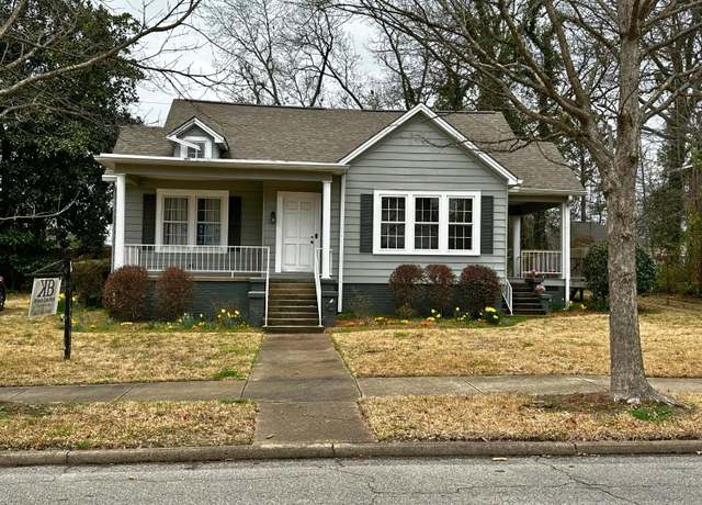 Property at 125 Robins St, Tupelo, MS 38804, 5 beds, 2 baths