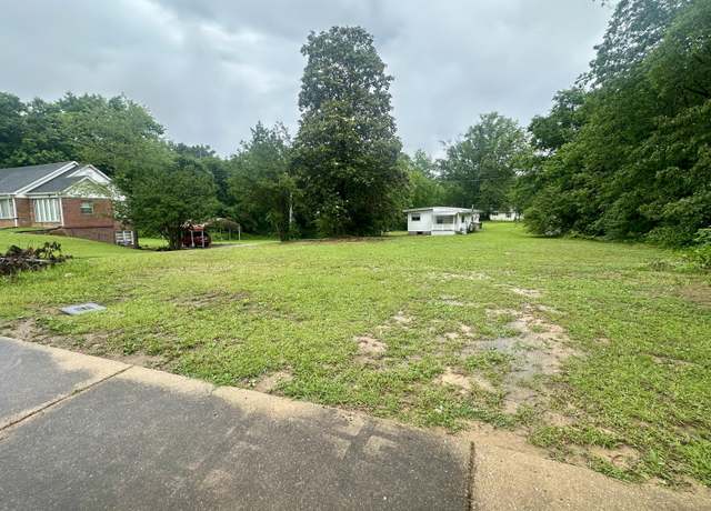Property at 340 W Main St, Baldwyn, MS 38824, 1 bed, 1 bath