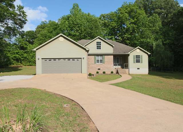 Property at 1102 Kingsberry Dr, Iuka, MS 38852, 3 beds, 2 baths