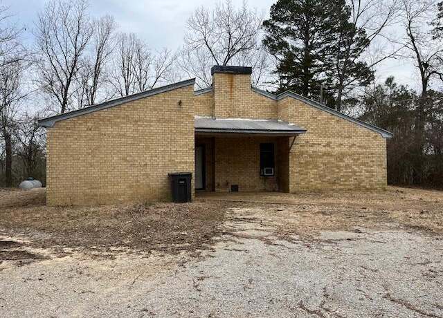 Property at 536 Road 1057, Tupelo, MS 38804, 3 beds, 2 baths
