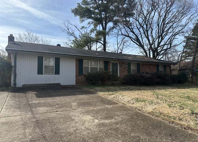 Property at 181 W Eighth St, Pontotoc, MS 38863, 3 beds, 2 baths