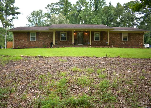 Property at 505 West Sheffield, Fulton, MS 38843, 3 beds, 2 baths