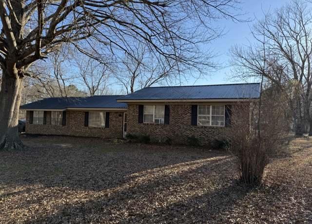 Property at 1203 E Loveless Rd, Booneville, MS 38829, 3 beds, 1 bath