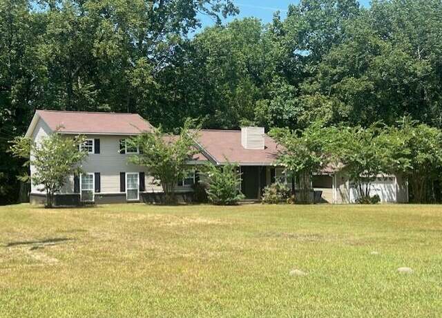 Property at 217 Lovers Lane Rd, Booneville, MS 38829, 4 beds, 3 baths