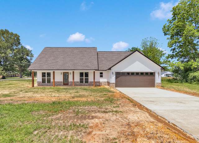 Property at 60003 Academy St, Smithville, MS 38870, 3 beds, 2 baths