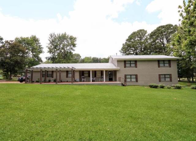 Property at 253 Reynard Dr, Tupelo, MS 38801, 4 beds, 4 baths