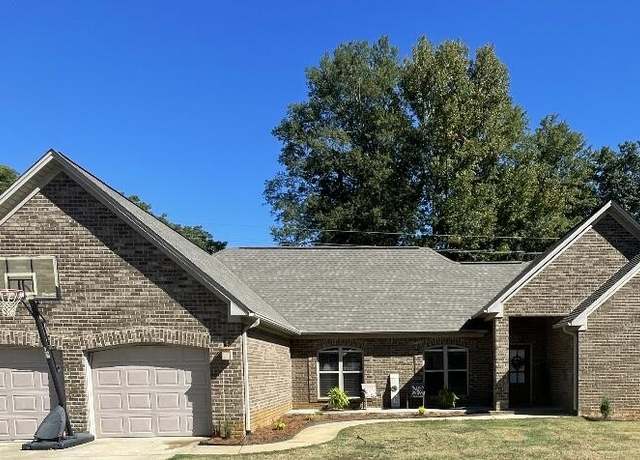 Property at 187 Creekwood Cir, Saltillo, MS 38866, 3 beds, 2 baths