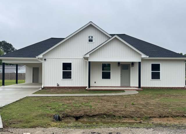 Property at 106 Cunningham Dr, Ripley, MS 38663, 3 beds, 2 baths