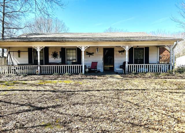 Property at 103 Parkway Ave, Nettleton, MS 38858, 3 beds, 2 baths
