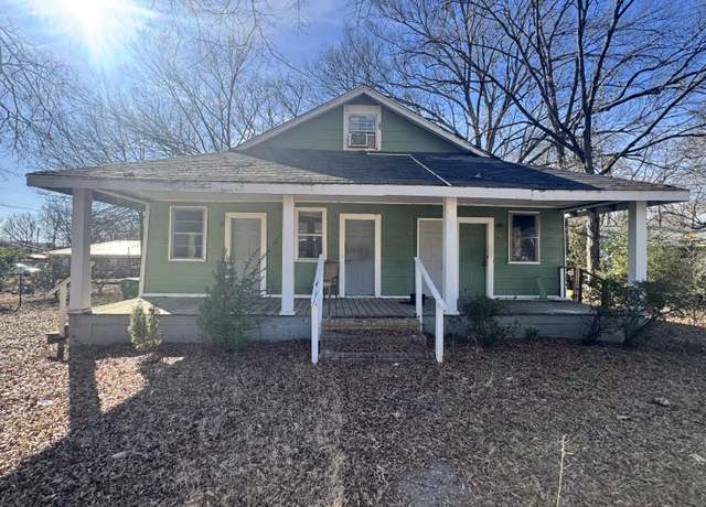 Property at 475 S Green St, Tupelo, MS 38804, 6 beds, 4 baths