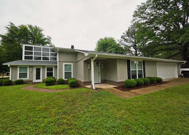 Property at 1210 Queensgate, Tupelo, MS 38801, 3 beds, 2 baths