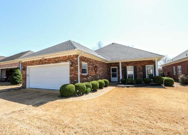 Property at 4229 Sun Valley Blvd, Tupelo, MS 38801, 3 beds, 2 baths