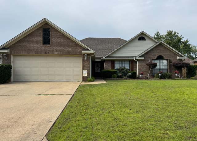 Property at 136 Ivywood Cv, Saltillo, MS 38866, 3 beds, 2 baths