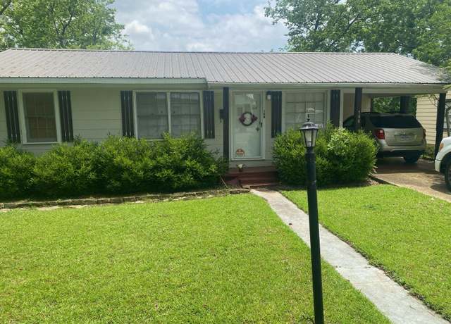 Property at 108 Bishop, Booneville, MS 38829, 2 beds, 1 bath