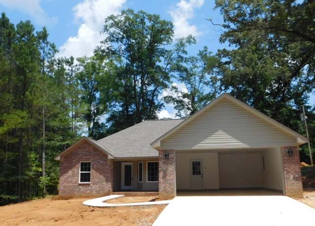 Property at 15 Indian Creek Rd, Fulton, MS 38843, 3 beds, 2 baths