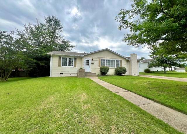 Property at 1405 Clayton Ave, Tupelo, MS 38804, 3 beds, 1 bath