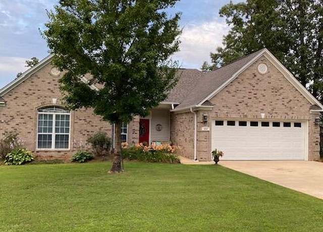 Property at 520 North Glenfield Rd, New Albany, MS 38652, 3 beds, 2 baths