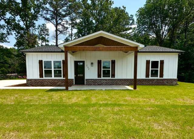 Property at 732 Rd 1349, Mooreville, MS 38857, 3 beds, 2 baths