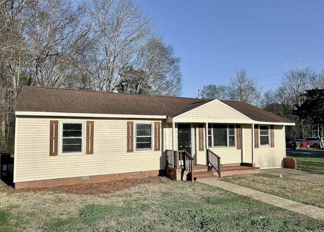 Property at 408 S Foster Dr, Tupelo, MS 38801, 4 beds, 2 baths