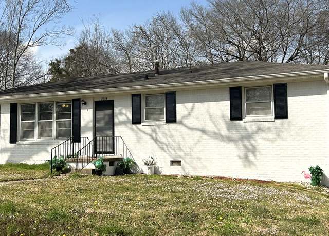 Property at 2304 Lafayette St, Tupelo, MS 38801, 2 beds, 1.5 baths