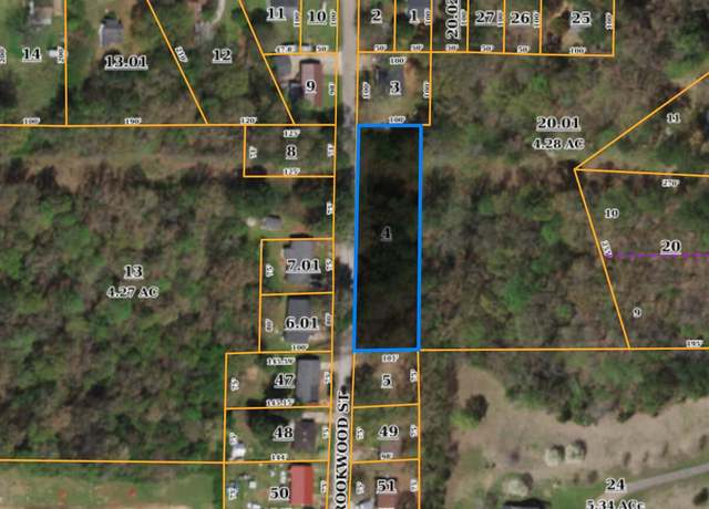 Property at 810 Brookwood St, New Albany, MS 38652