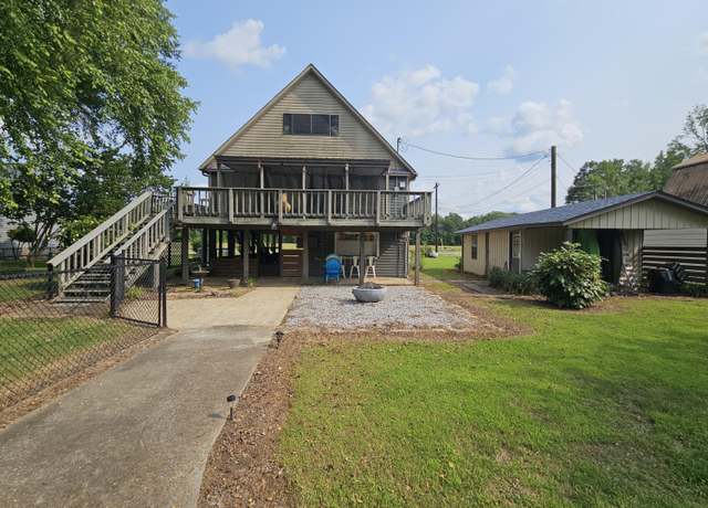 Property at 50025 Beaver Rd, Aberdeen, MS 39730, 3 beds, 3.5 baths