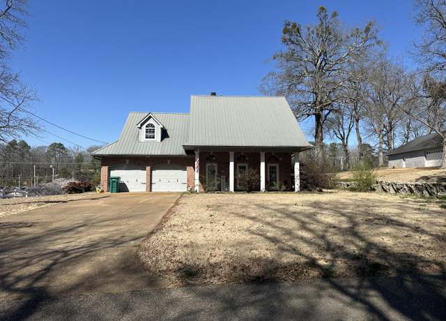 Property at 1503 Martin Hill Dr, Tupelo, MS 38804, 3 beds, 2.5 baths