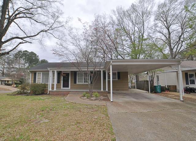 Property at 803 Clayton Ave, Tupelo, MS 38804, 4 beds, 3 baths