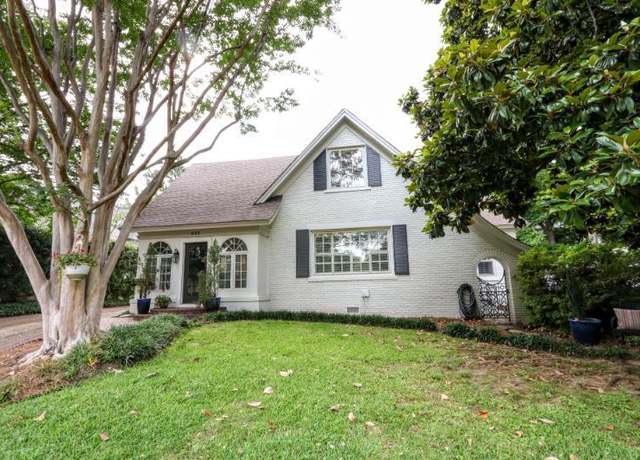 Property at 622 Highland, Tupelo, MS 38804, 4 beds, 5 baths