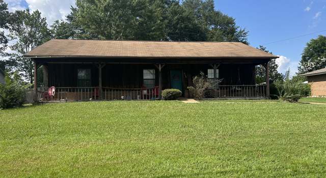 Photo of 2416 Holmes St, Tupelo, MS 38801