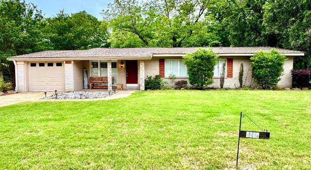 Photo of 2427 Patterson Dr, Tupelo, MS 38801