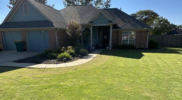 Photo of 1712 Valley View Dr, Tupelo, MS 38801