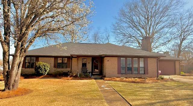 Photo of 1909 Bob White Dr, Tupelo, MS 38801
