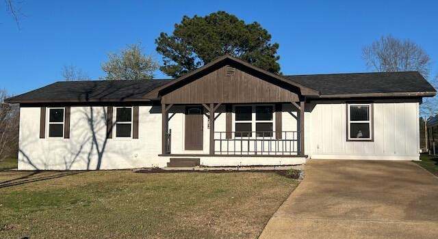 Photo of 102 Inez Dr, Booneville, MS 38829