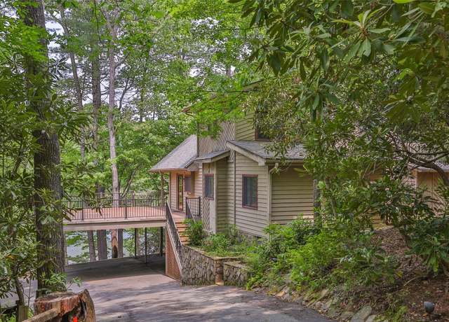 Property at 181 Hiwassee Rd Rd, Lake Toxaway, NC 28747, 3 beds, 3 baths