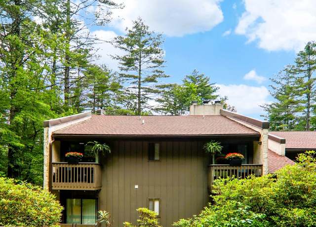 Property at 98 Dogwood Knob Ln Unit 3A, Sapphire, NC 28774, 3 beds, 2 baths