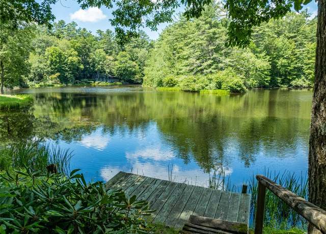 Property at 60 Cullasaja Dr, Highlands, NC 28741, 4 beds, 4.5 baths