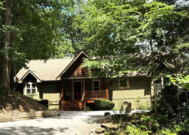 Property at 2132 Black Oak Dr, Sapphire, NC 28774, 3 beds, 2 baths