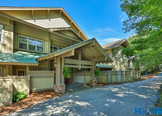 Property at 84 Clubhouse Trl #104, Highlands, NC 28741, 2 beds, 2 baths