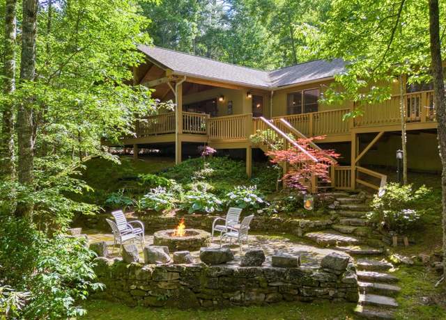 Property at 293 Gem Creek Rd, Cullowhee, NC 28723, 2 beds, 3 baths