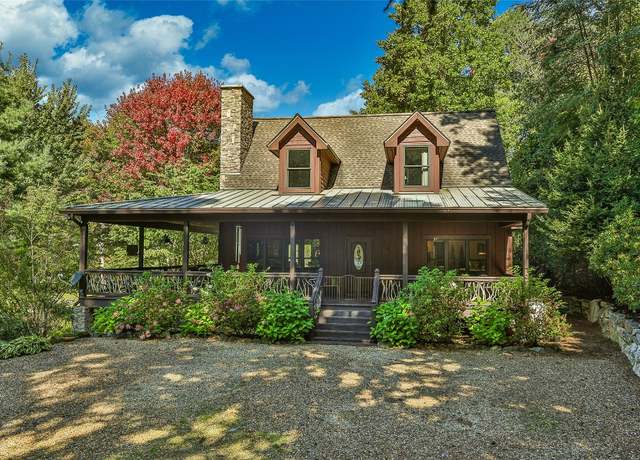 Property at 1857 Pilot Knob Rd, Glenville, NC 28736, 3 beds, 2.5 baths