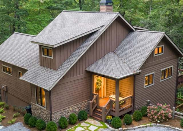 Property at 91 Springs Way, Sapphire, NC 28774, 3 beds, 3.5 baths