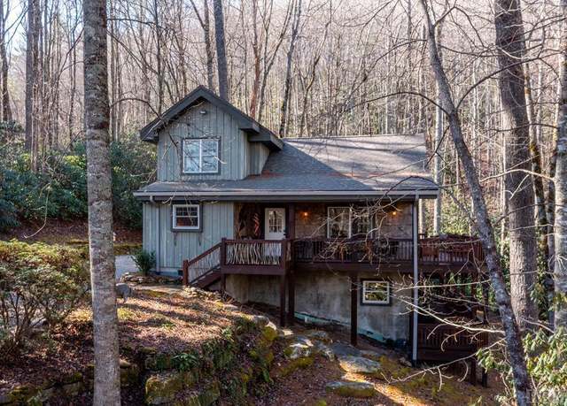 Property at 81 Toll House Ln, Cashiers, NC 28717, 3 beds, 2.5 baths