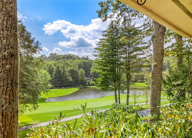 Property at 36 Rocky Ridge Rd, Highlands, NC 28741, 3 beds, 3 baths